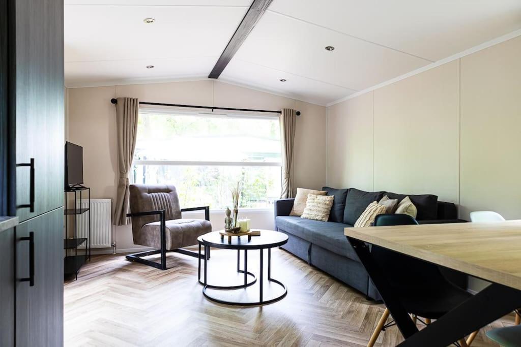 Prachtig Chalet In De Bossen نونسبيت المظهر الخارجي الصورة