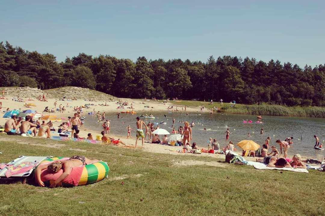 Prachtig Chalet In De Bossen نونسبيت المظهر الخارجي الصورة